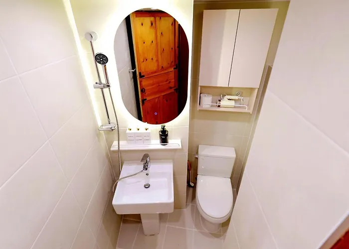 #서촌전통한옥독채 #seochon Hanok Privatehouse #4br2ba #9guests #4min Walk Gyeongbokgungstation #bukchon #gwanghwamun #gyeongbokgung #명동 Villa Seul