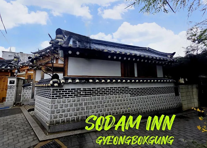 Villa #서촌전통한옥독채 #seochon Hanok Privatehouse #4br2ba #9guests #4min Walk Gyeongbokgungstation #bukchon #gwanghwamun #gyeongbokgung #명동